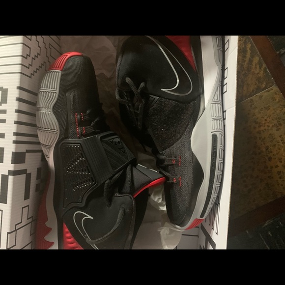 Lebron James Nike